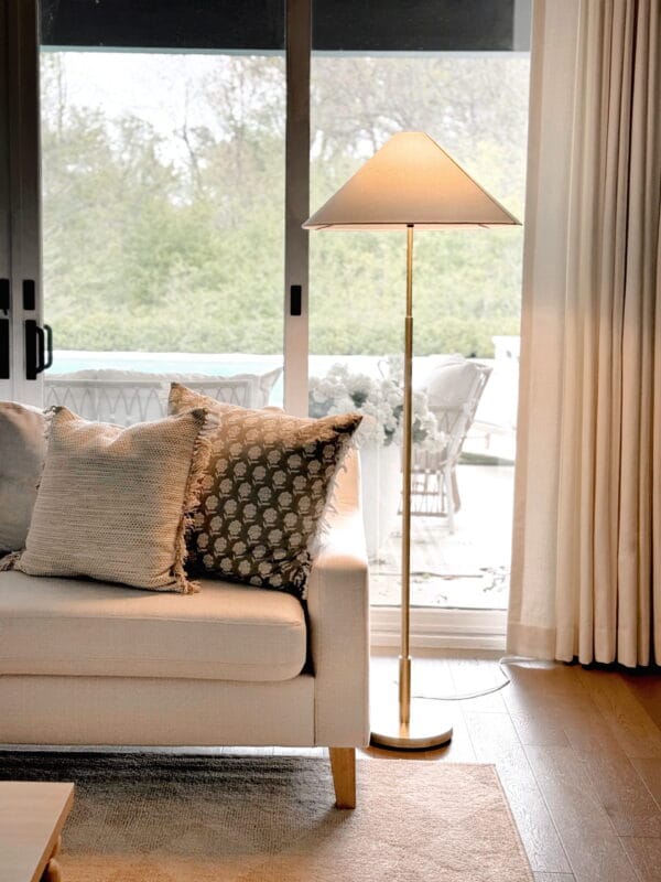 My Texas House 64 in 1 Light Gold brass Floor Lamp White - Image 3